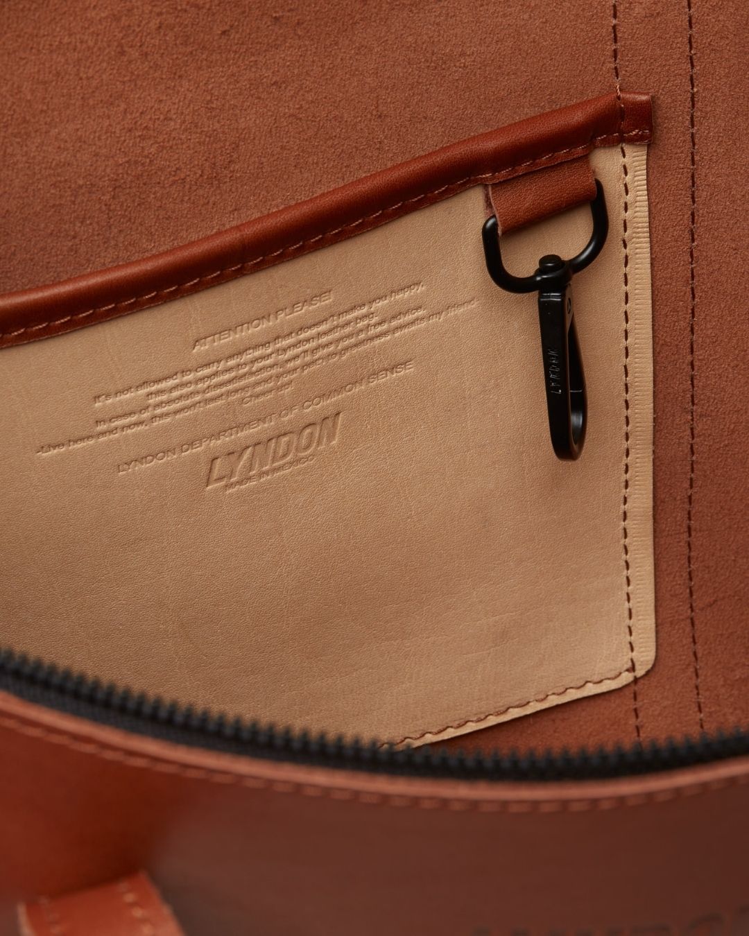 Leather Classic Tote Bag w/ Zipper